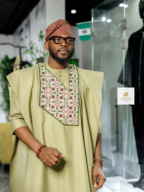 Elegant Groom Agbada Style SA6